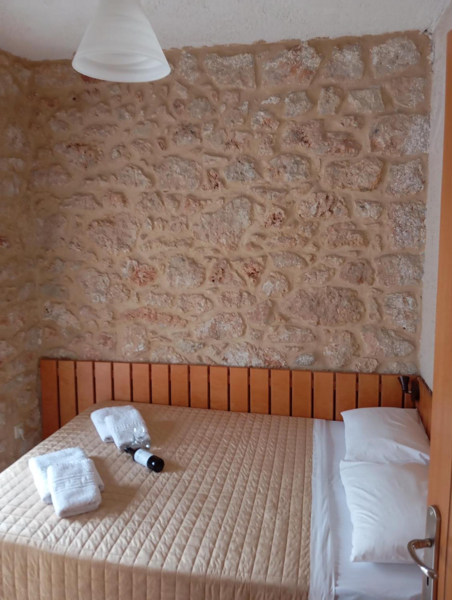 Niko'S Stone Guest House Πλύτρα Εξωτερικό φωτογραφία